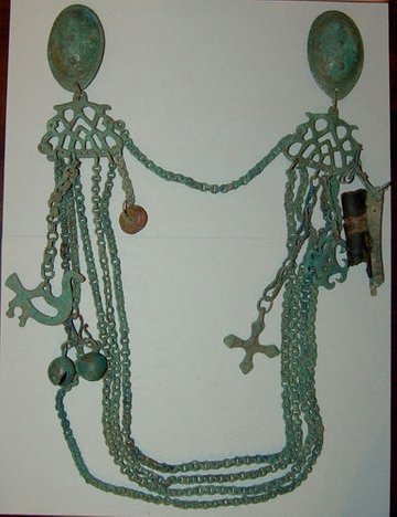 Baltic Finns neck chain jewel Viking Age 