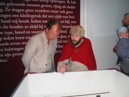 Thomas Kamphuis met Erik de uick van het Vikinggenootschap in België 